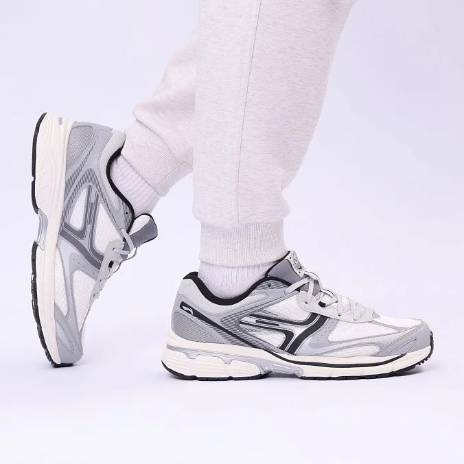 Кроссовки мужские Li-Ning Pentium 1000